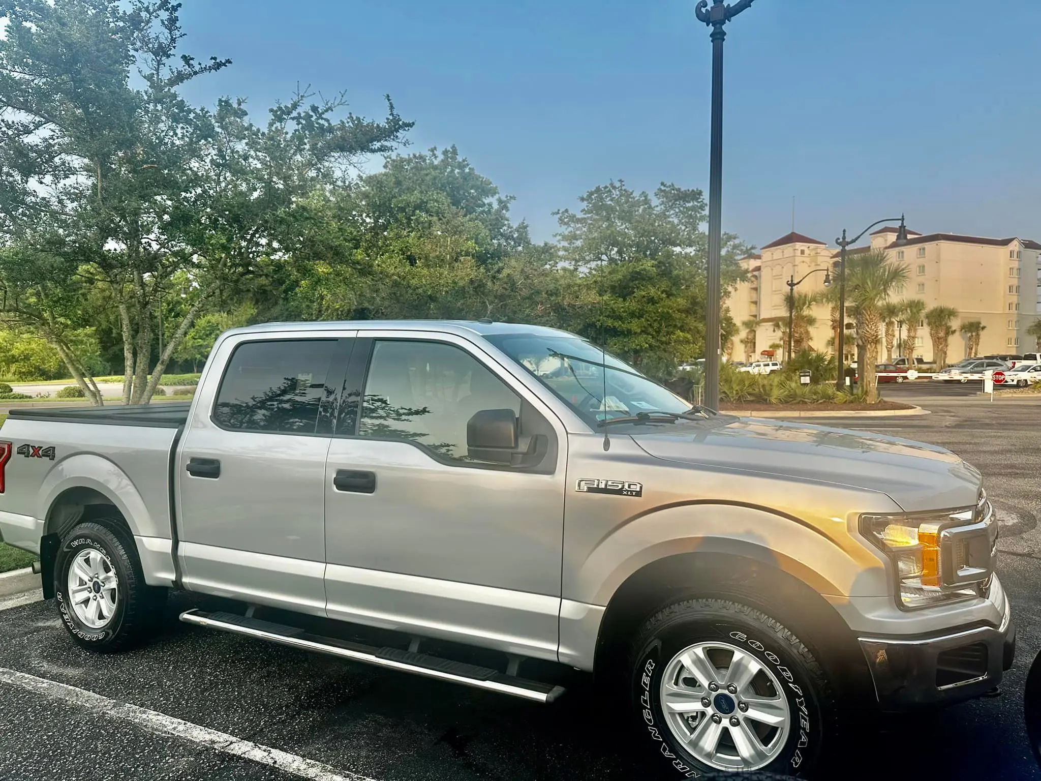 ceramic at cut n tail